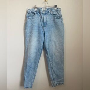 Abercrombie Ultra High Rise 90’s Straight Curve Love Plus size 16 SHORT